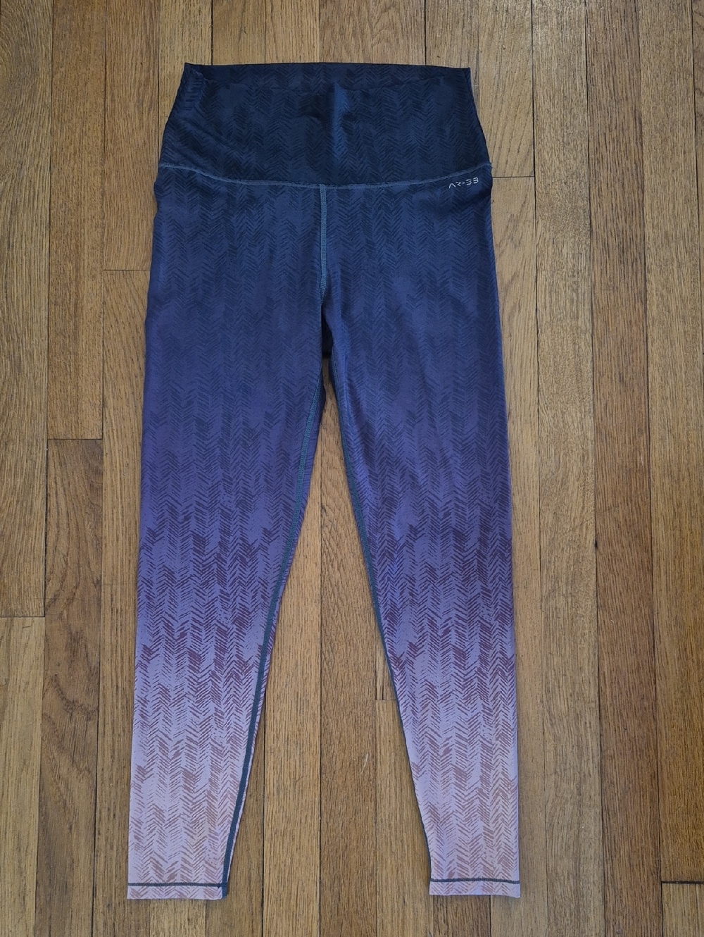 AR33 High Rise Leggings In Gray Purple Ombre